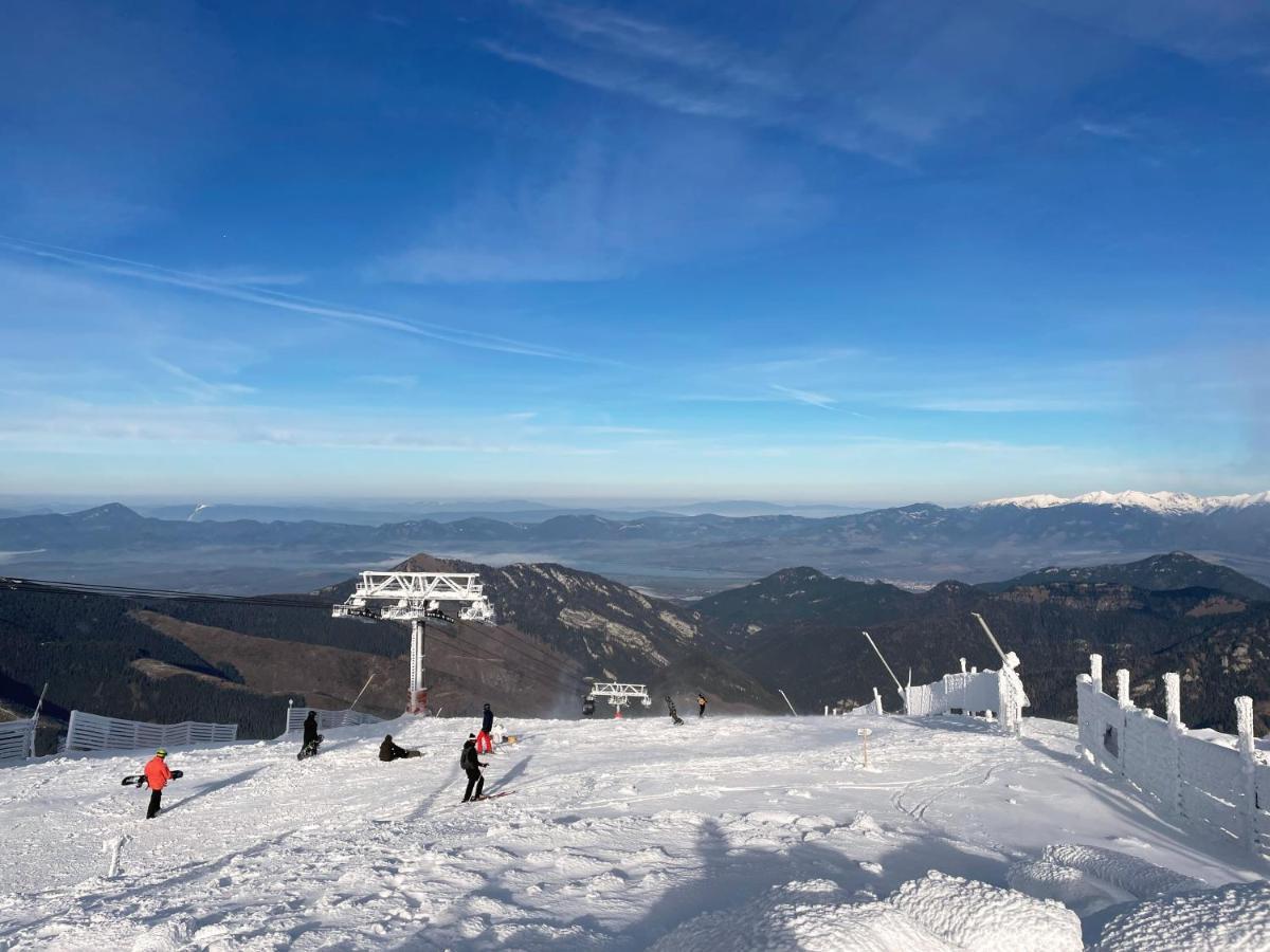Holiday Raj Bešeňová Екстериор снимка